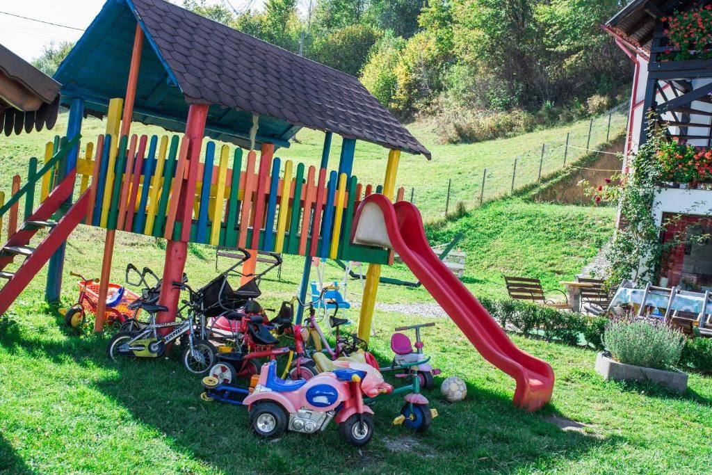 Дома для отпуска Casa Colț Viu Бран-64